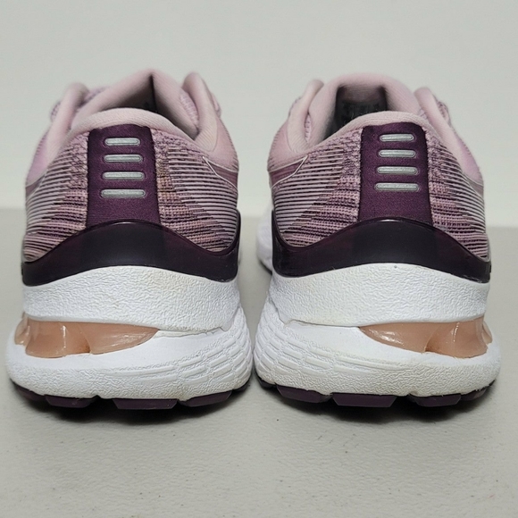 Asics Womens Gel Kayano 28 1012B047 Pink Running Shoes Sneakers Size 10 - Picture 3 of 10